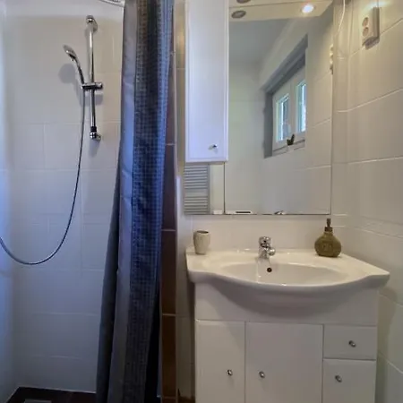 Prázdninový dům Privat - Haziko 5 Perc Setara A Molotol