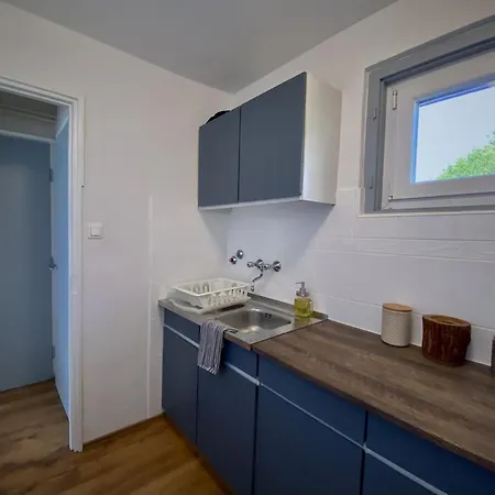 Privat - Haziko 5 Perc Setara A Molotol * Révfülöp