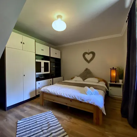 Privat - Haziko 5 Perc Setara A Molotol Prázdninový dům *